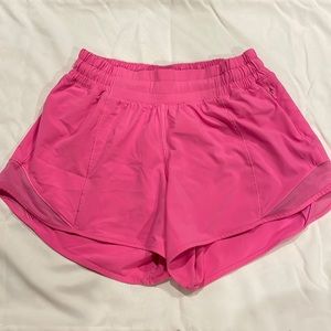 Lululemon ~ Hotty Hot Shorts ~ Hot Pink ~ 4 Tall ~ 4”
